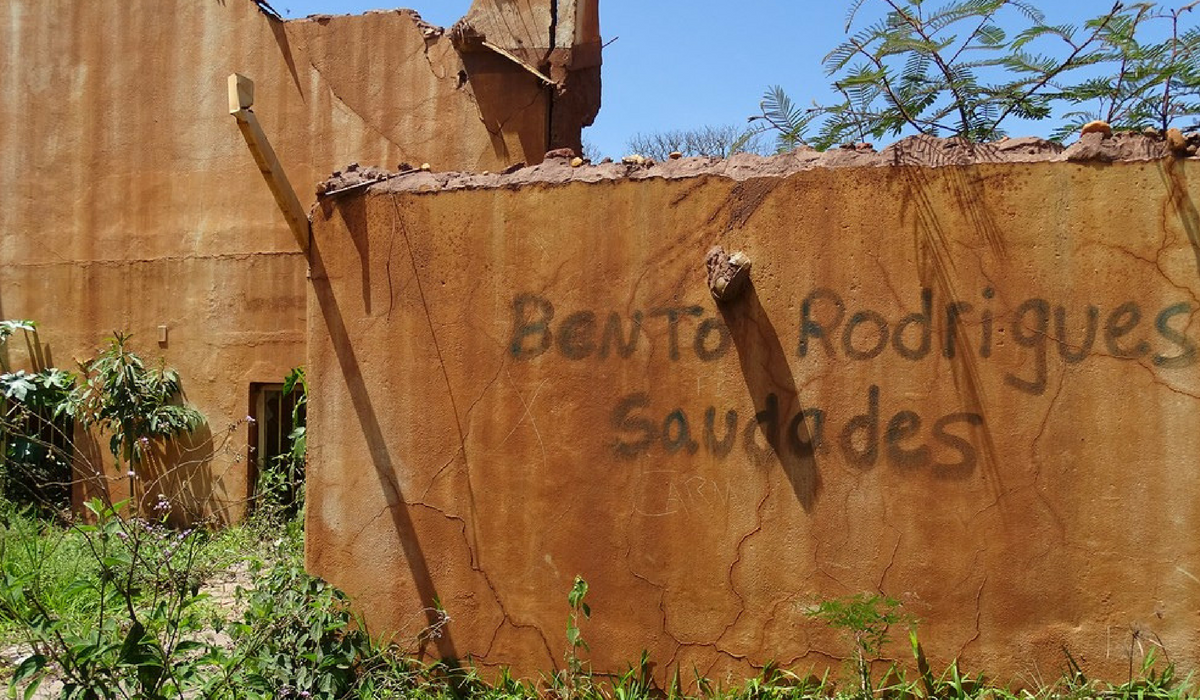 Bento Rodrigues foi destrudo pelo rompimento da barragem de Fundo (Foto: Raquel Freitas/G1)