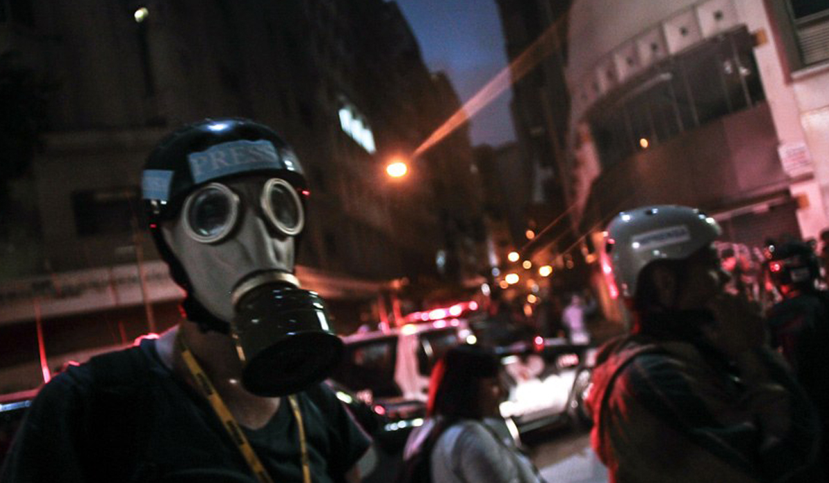 Manifestao popular em 2014, em So Paulo. Profissionais de imprensa estiveram entre os vrios feridos nos protestos em junho daquele ano