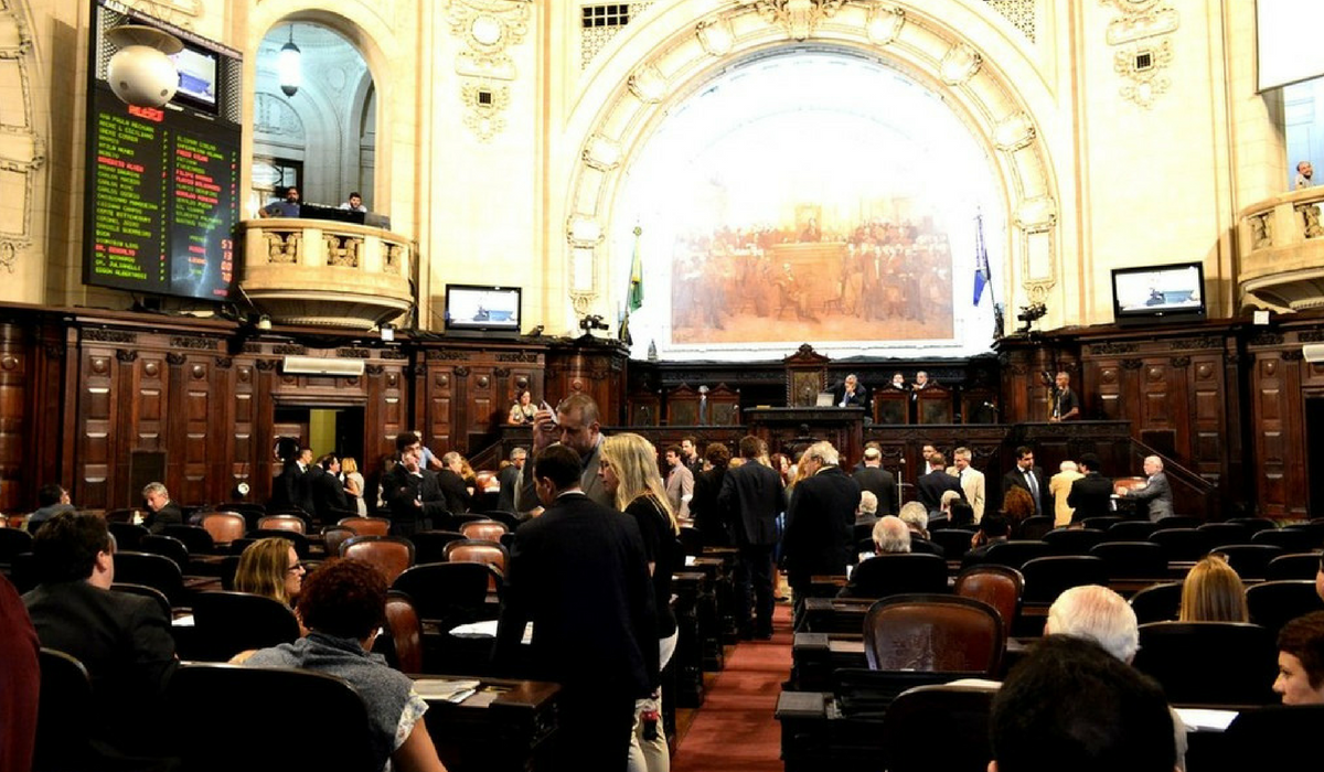 Assembleia Legislativa do Rio de Janeiro (Alerj) aprovou projeto de maneira definitiva em dezembro do ano passado. (Foto: Paulo Carneiro/Agncia O Dia/Estado Contedo)