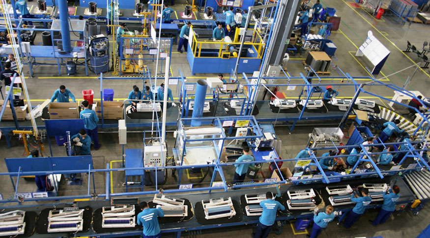 "Desempenho da produção industrial brasileira em outubro despenca!