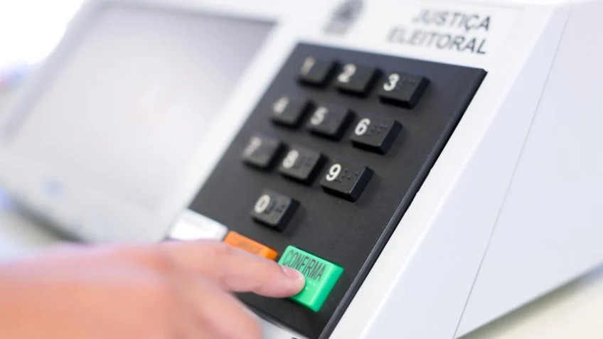 TSE divulga o número de eleitores aptos a votar no Brasil