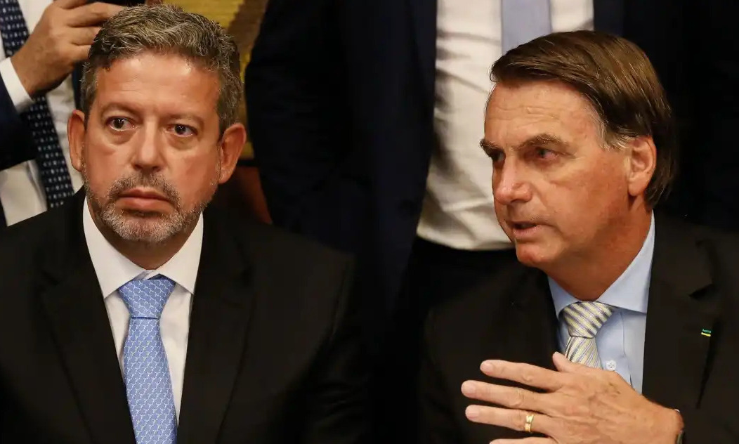 O acordo político de Bolsonaro e Lira para a presidência da Câmara em 2025