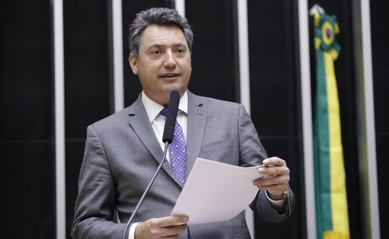 "Lei dos Bioinsumos: Câmara aprova regulamentação para fortalecer a agricultura e reduzir dependência externa de insumos químicos"