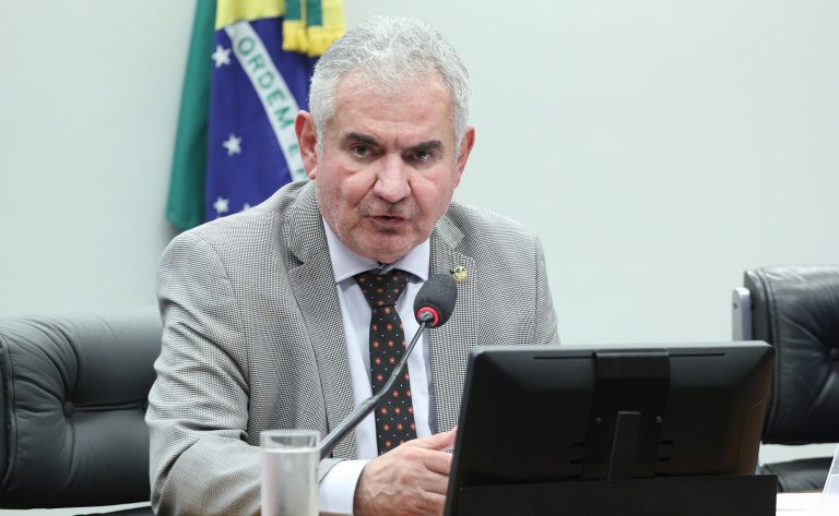 "Comissão Mista de Orçamento aprova instrução normativa que regulamenta novas regras sobre emendas parlamentares ao Orçamento de 2025"